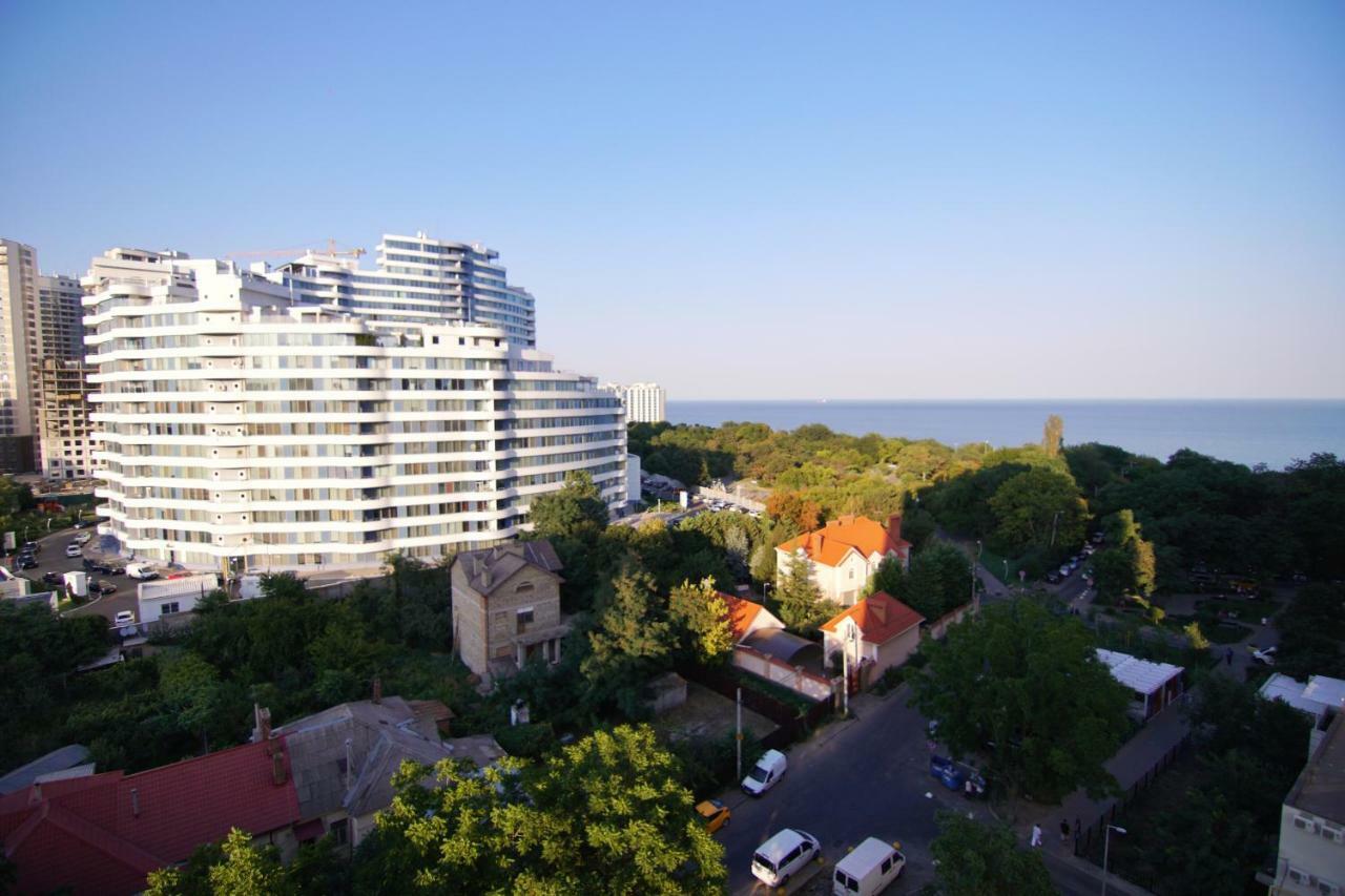 Литературная Улица Апартаменты Odessa Eksteriør bilde